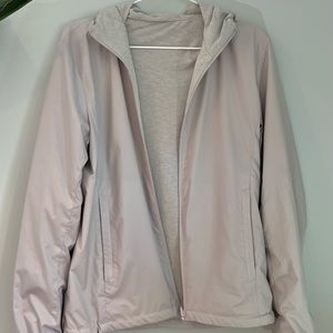 Uniqlo reversible double sided windbreaker water resistant in size XS